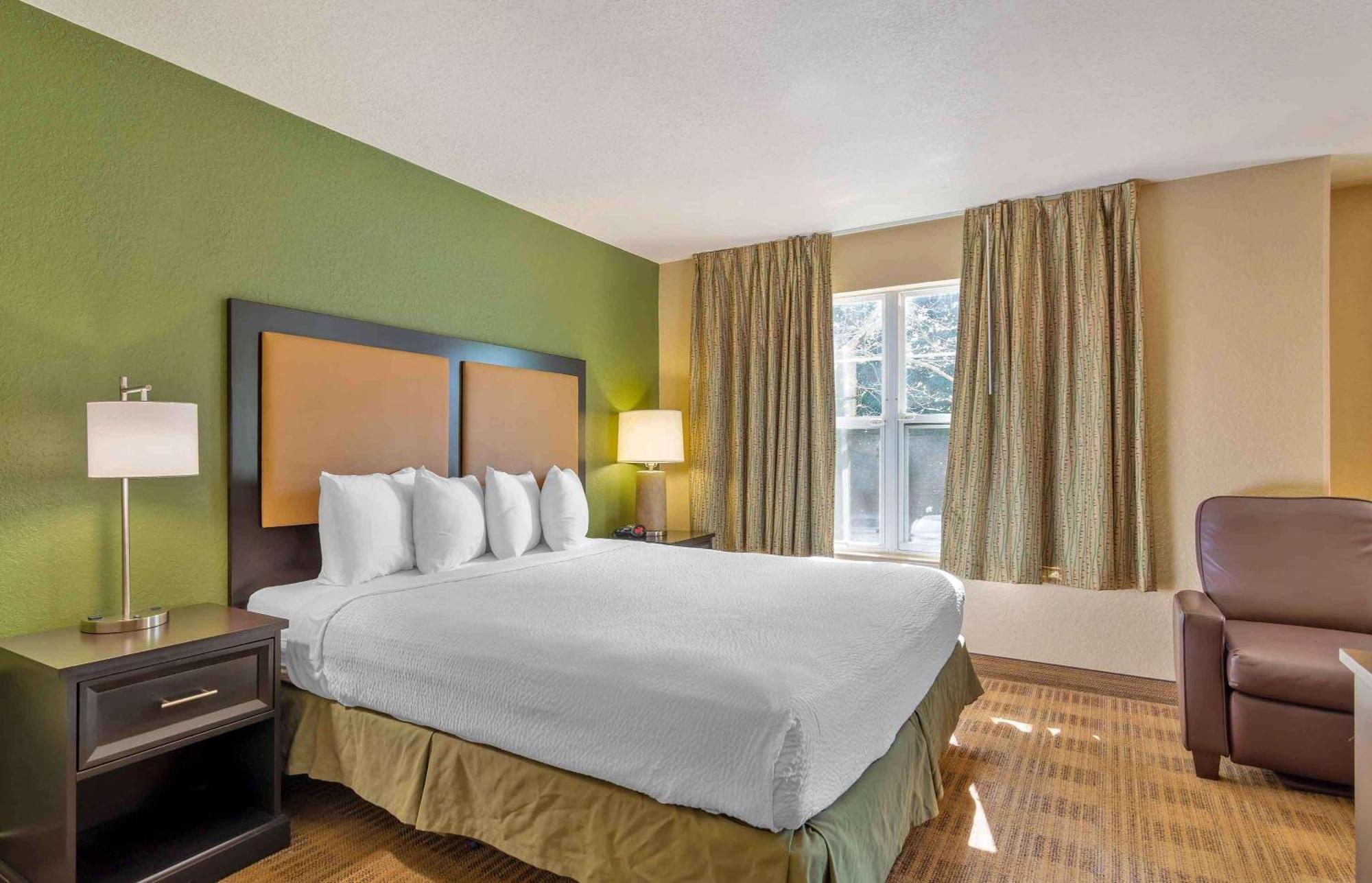 Extended Stay America Select Suites - Orlando - Maitland - Summit Tower Blvd Altamonte Springs Εξωτερικό φωτογραφία